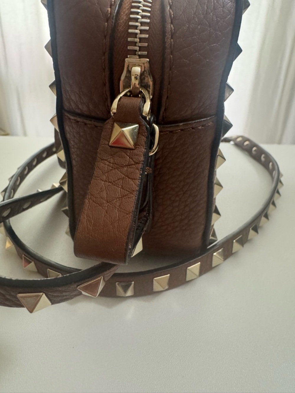 Valentino Rockstud Brown Leather Crossbody Bag - Picture 9 of 10